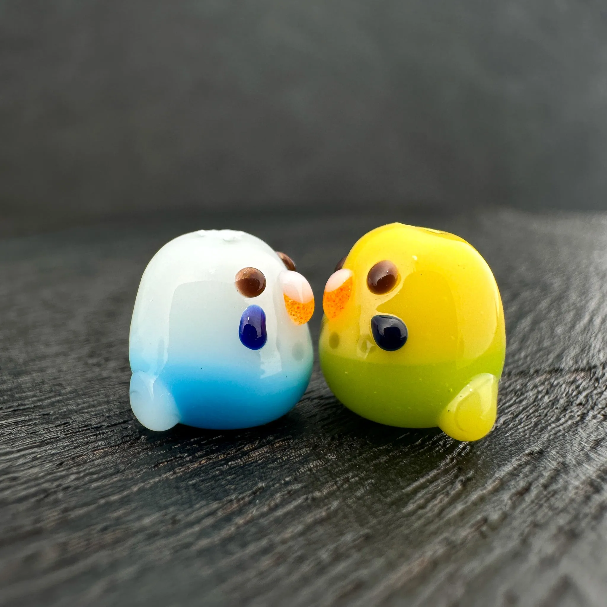 Chibi Handmade Glass Beads (2 Color Options) - Budgie Bird (LB264)