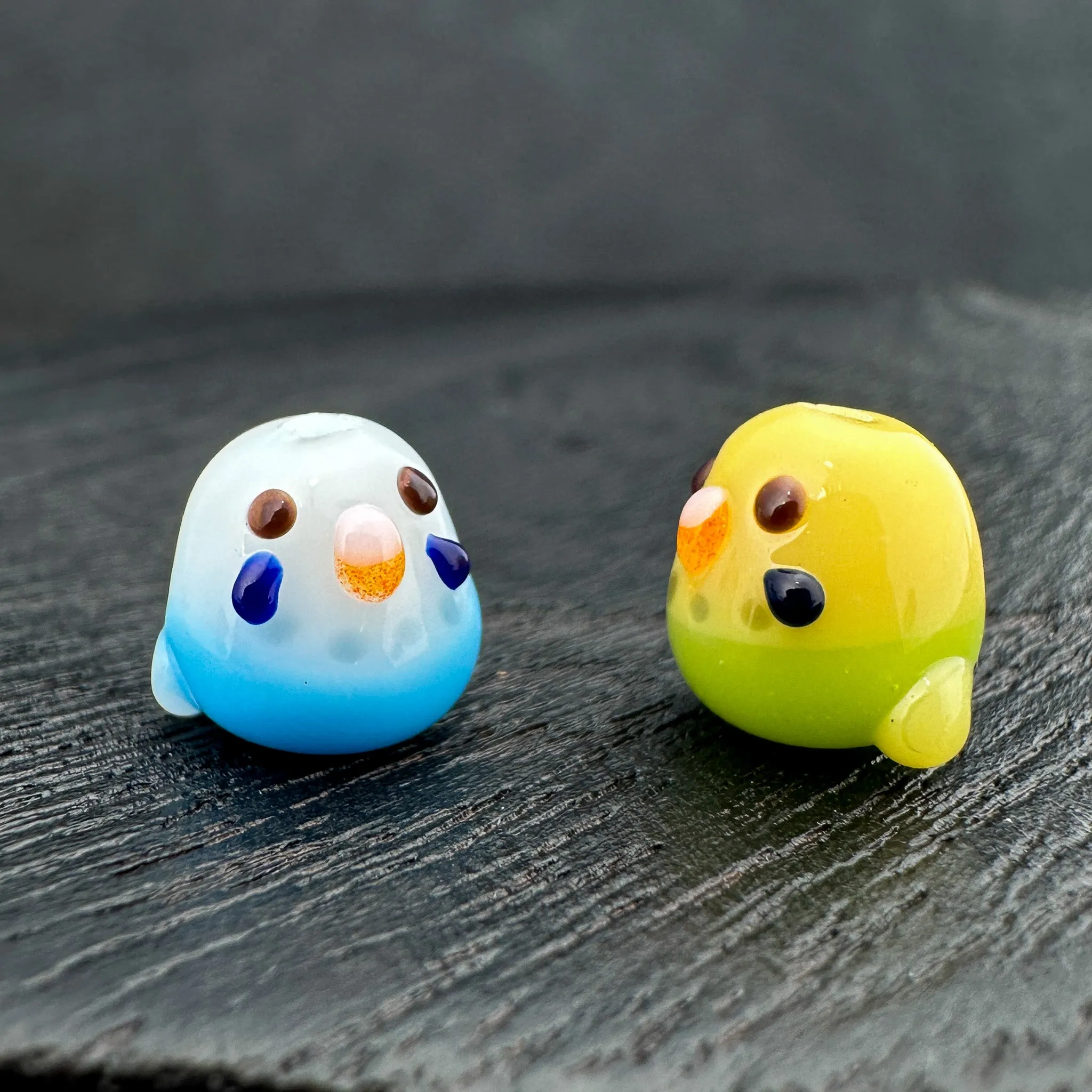 Chibi Handmade Glass Beads (2 Color Options) - Budgie Bird (LB264)