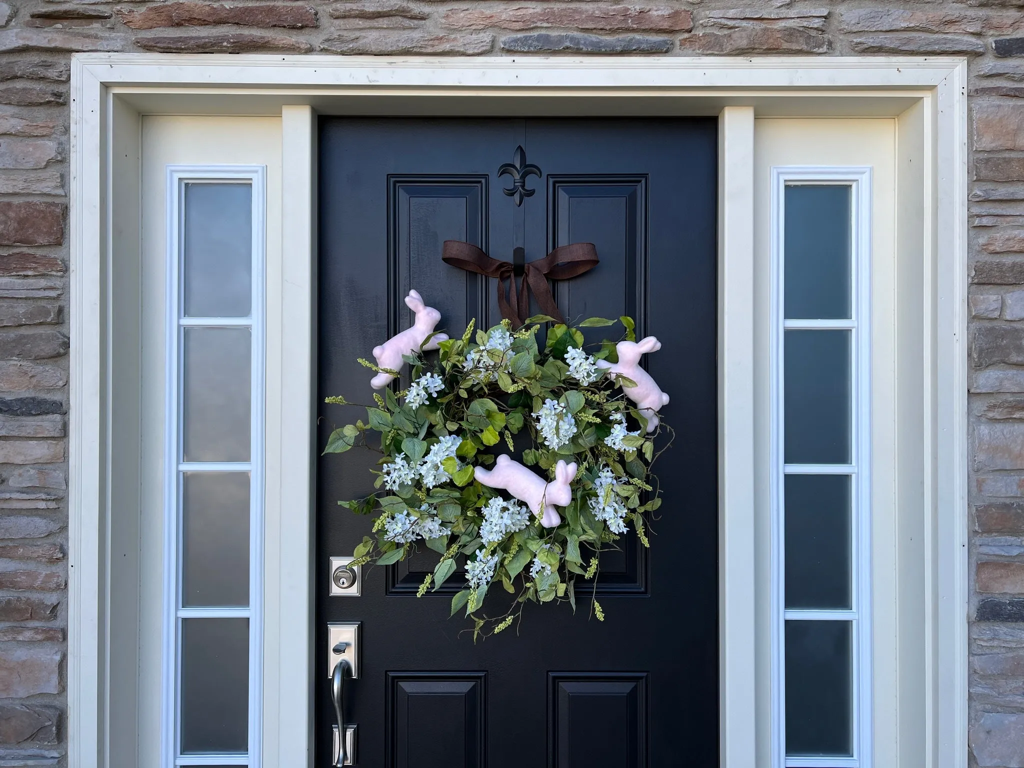 Cream Lilac Wreath with Bunnies