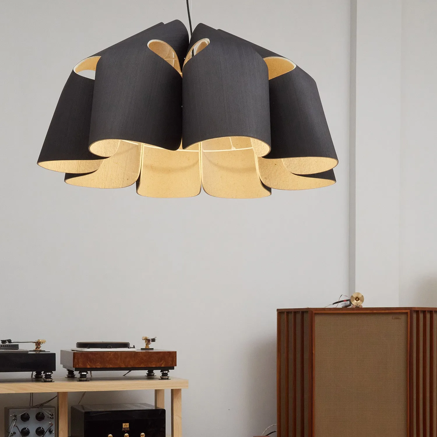 Victoria Pendant Light